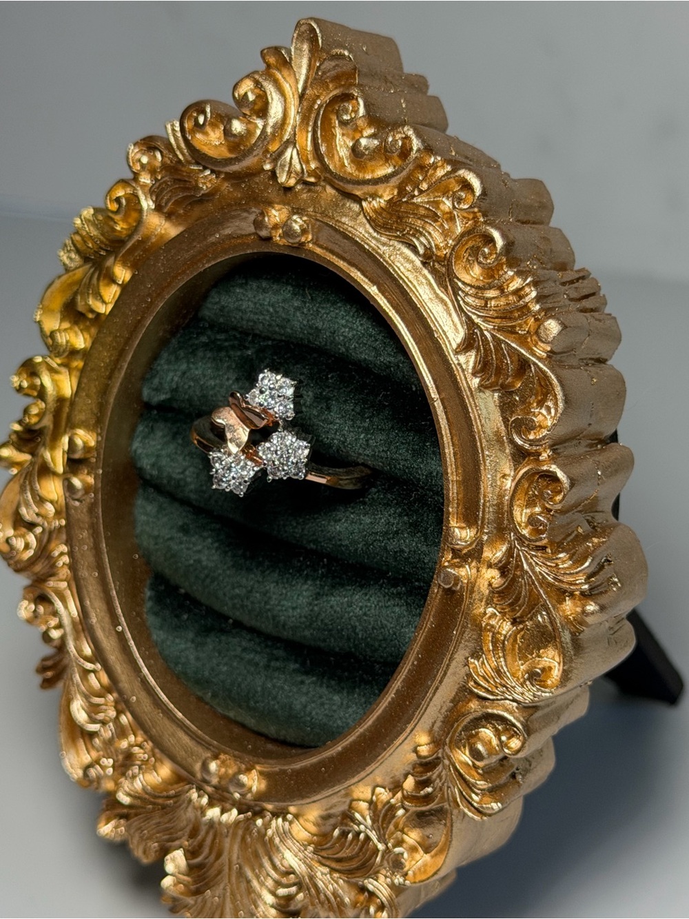 Vintage RSC Butterfly Cluster Ring Gold Tone Floral Ring Size 7.5 - Picture 2 of 11